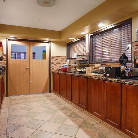 Best Western Alexandria Inn Exterior foto
